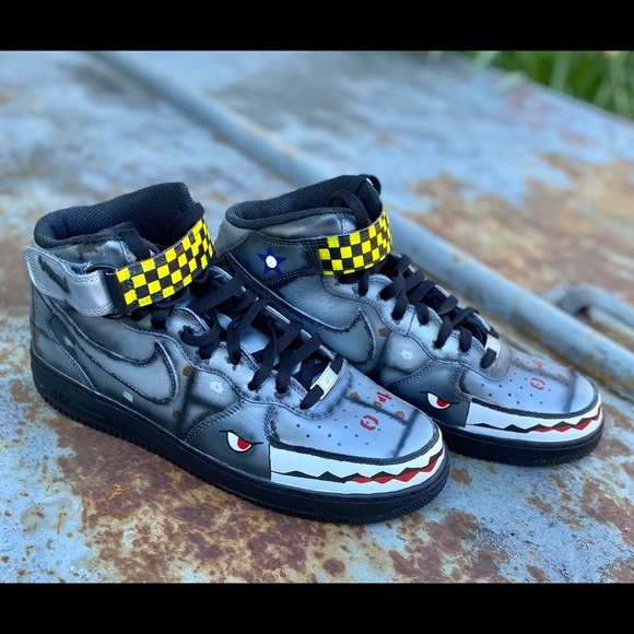 custom painted nikes